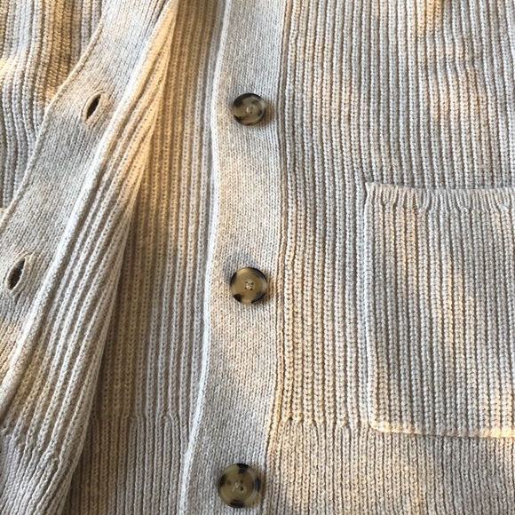 Gap Cardigan - Picture 5 of 9